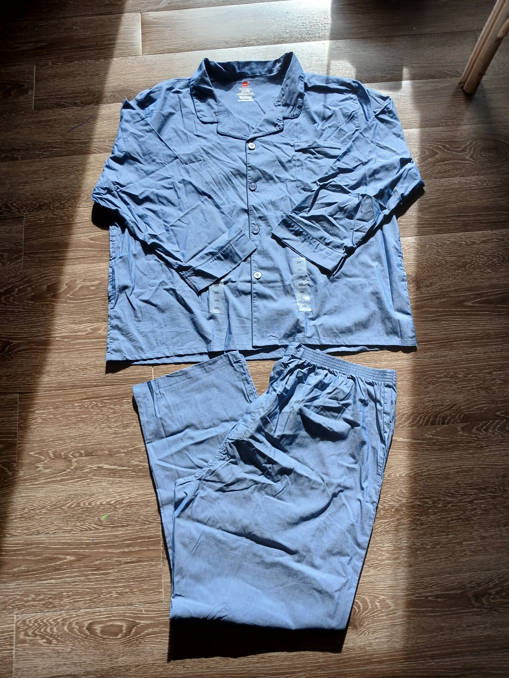 Hanes Light Blue Mens Sz 2XL Two-Piece Pajama Set Button Front Elastic Waist NWT